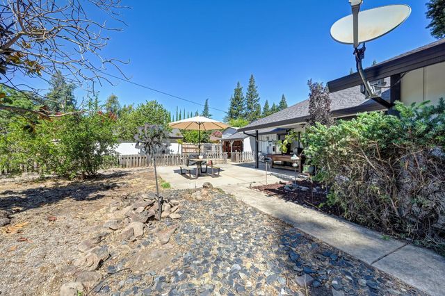 7806 Antelope Rd, Citrus Heights, CA 95610