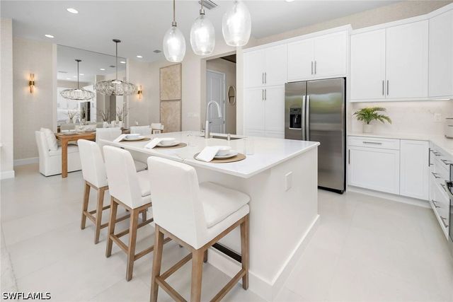 2657 Hyacinth PL, Naples, FL 34112