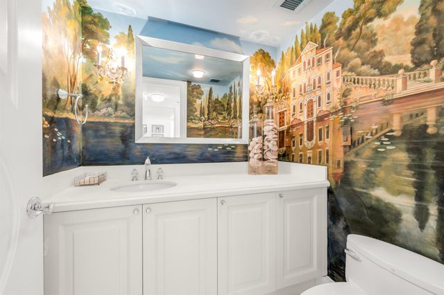 140 SE 5th Avenue Ph50, Boca Raton, FL 33432