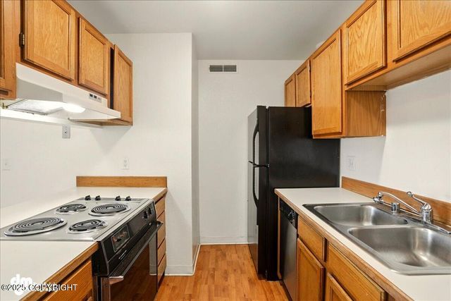 10260 Jamestown Drive, #A25, Anchorage, AK 99507