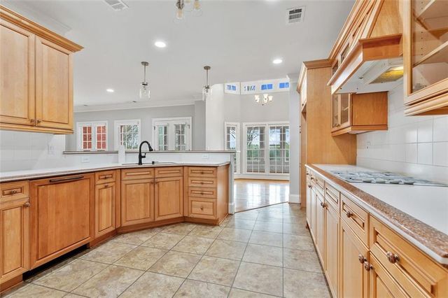 617 Gold Buillon W Drive, Dawsonville, GA 30534