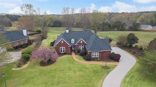 617 Gold Buillon W Drive, Dawsonville, GA 30534