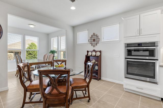 8072 Harlow Lane, Frisco, TX 75036