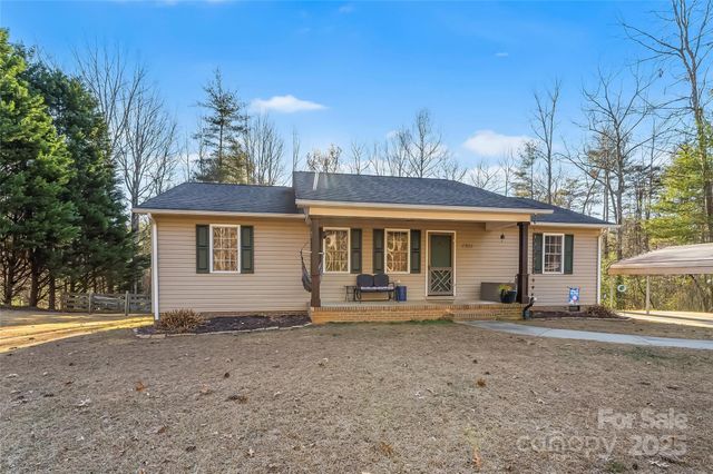 2765 Hollybrook Lane, Morganton, NC 28655