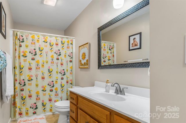 2765 Hollybrook Lane, Morganton, NC 28655