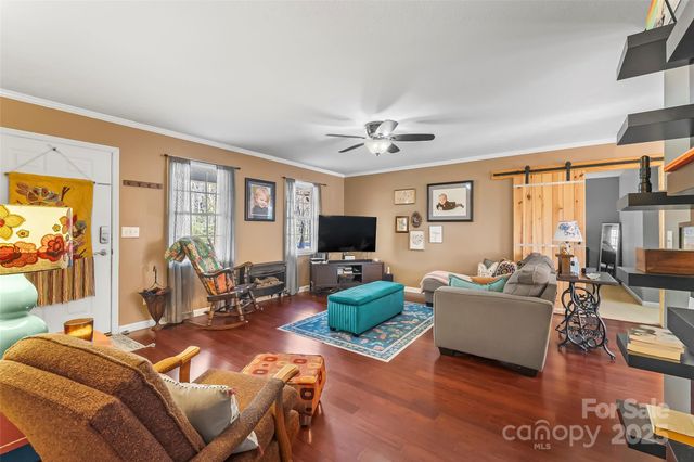 2765 Hollybrook Lane, Morganton, NC 28655