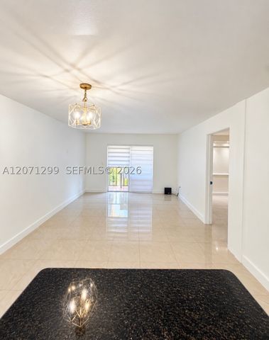 605 NW 72nd Ave 301, Miami, FL 33126