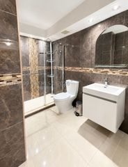 605 NW 72nd Ave 301, Miami, FL 33126