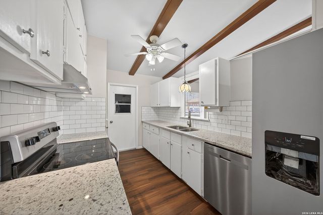 222 Cherrywood, Live Oak, TX 78233