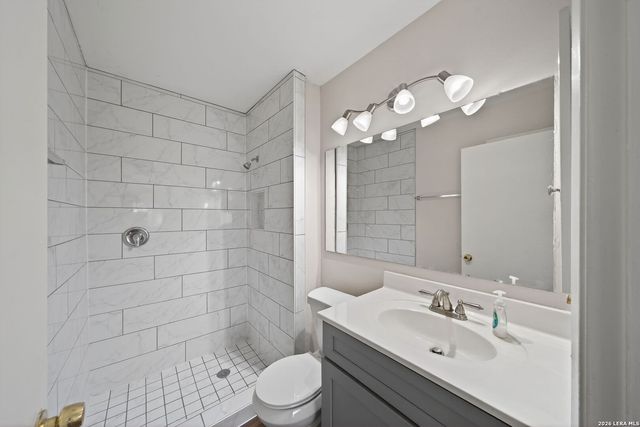 222 Cherrywood, Live Oak, TX 78233