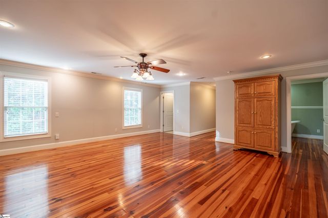 323 Waters Road, Taylors, SC 29687