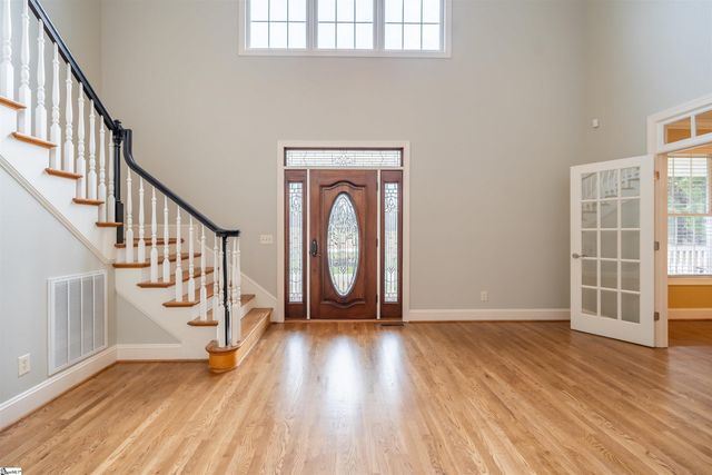 323 Waters Road, Taylors, SC 29687