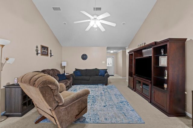 49 Park Ridge Drive, Maumelle, AR 72113