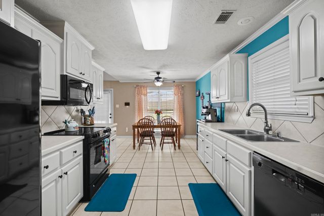 49 Park Ridge Drive, Maumelle, AR 72113