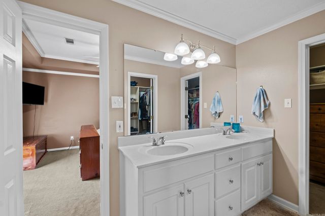 49 Park Ridge Drive, Maumelle, AR 72113