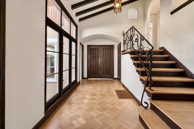 611 Hillcrest Boulevard, Millbrae, CA 94030