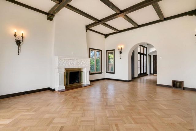 611 Hillcrest Boulevard, Millbrae, CA 94030