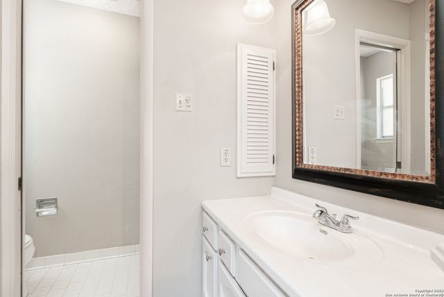 4914 Furman St, San Antonio, TX 78249