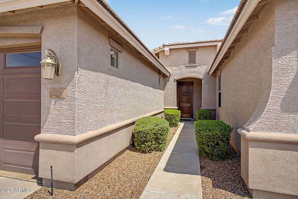 4981 S COTTON Court, Chandler, AZ 85248 — photo 4