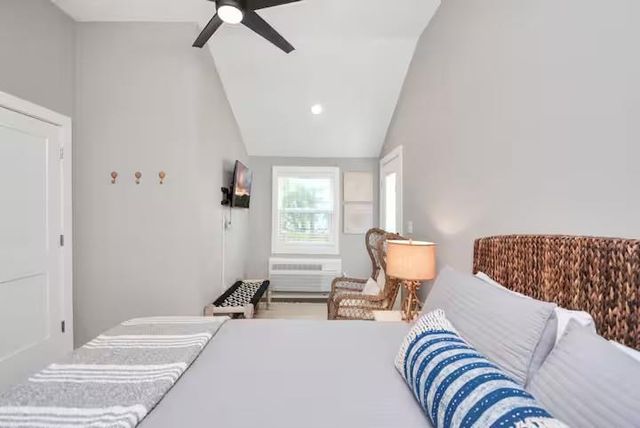 5324 Avenue L, Galveston, TX 77551