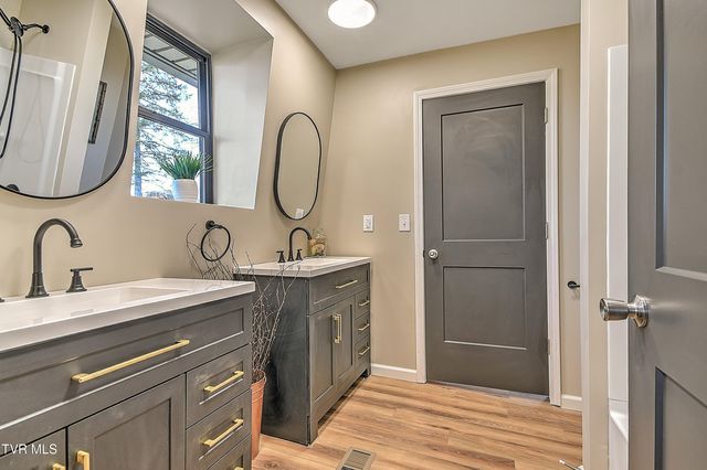 443 Henson Road, Bristol, TN 37620