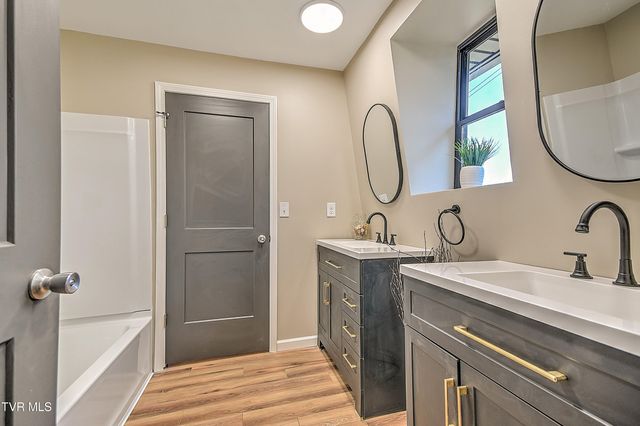 443 Henson Road, Bristol, TN 37620