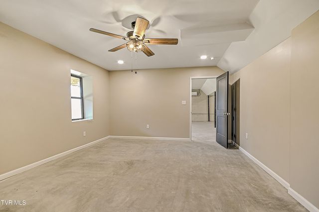 443 Henson Road, Bristol, TN 37620