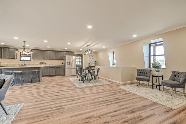 443 Henson Road, Bristol, TN 37620