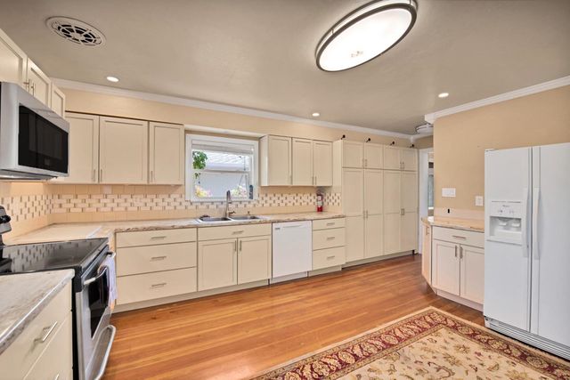 225 Sunset Hills, Grand Junction, CO 81503