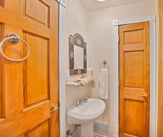 225 Sunset Hills, Grand Junction, CO 81503