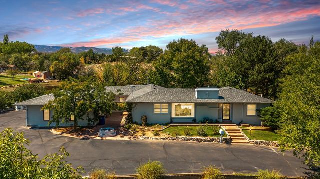 225 Sunset Hills, Grand Junction, CO 81503