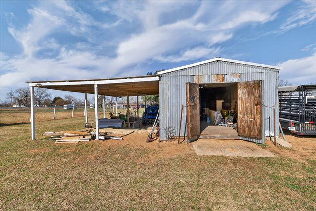 4506 Old Marlin Road Road, Waco, TX 76705