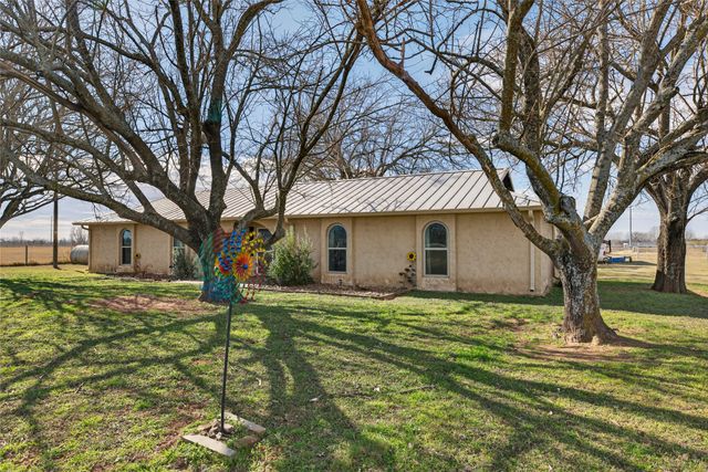 4506 Old Marlin Road Road, Waco, TX 76705
