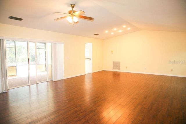 5726 TIMBER LAKE DRIVE, Sarasota, FL 34243