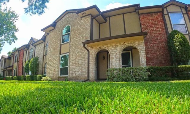 11712 S Kirkwood Road, Houston, TX 77477