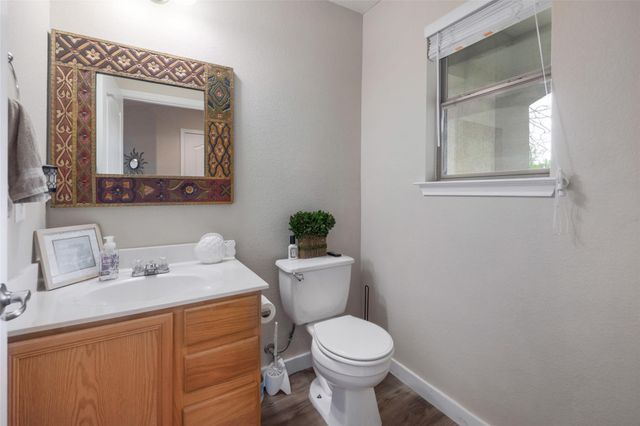 5307 Viewpoint DR, Austin, TX 78744