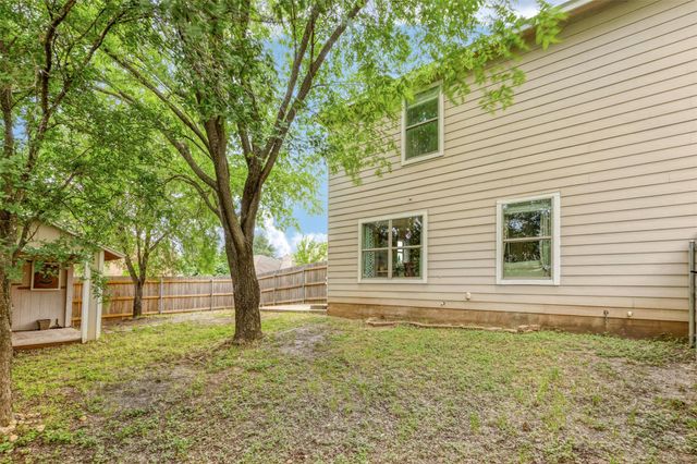 5307 Viewpoint DR, Austin, TX 78744