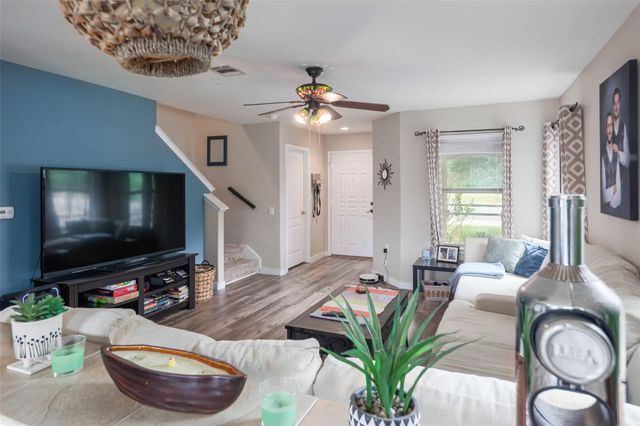 5307 Viewpoint DR, Austin, TX 78744