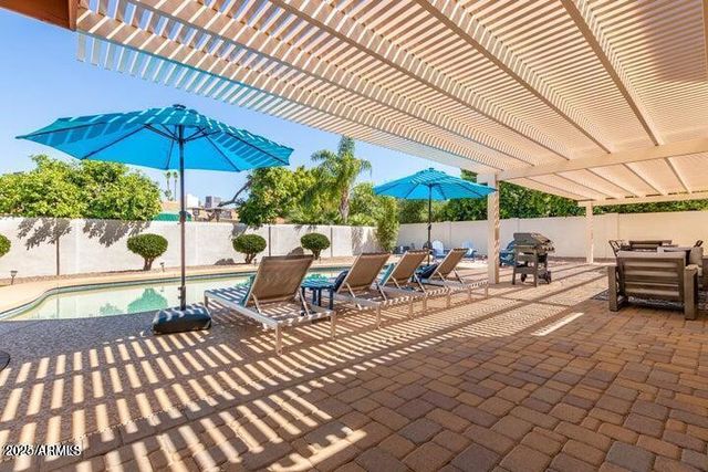 3357 E Hatcher Road, Phoenix, AZ 85028