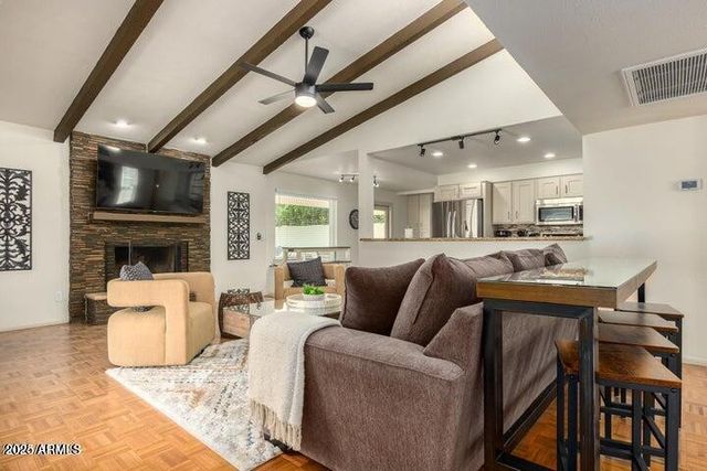 3357 E Hatcher Road, Phoenix, AZ 85028