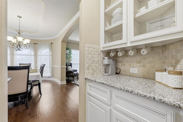 2939 Arenoso, Grand Prairie, TX 75054