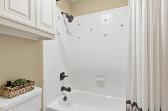 2939 Arenoso, Grand Prairie, TX 75054