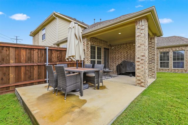 2939 Arenoso, Grand Prairie, TX 75054