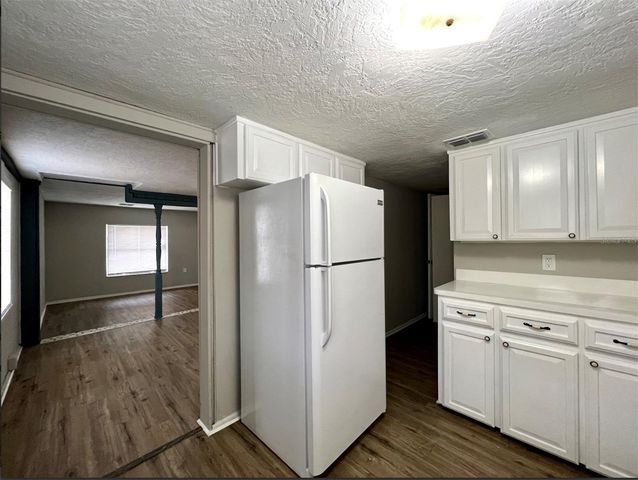 2003 10TH STREET S, St Petersburg, FL 33705
