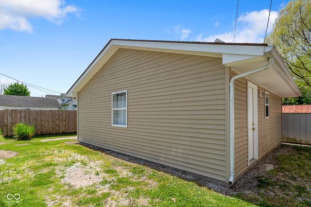624 N Pine Street, Seymour, IN 47274