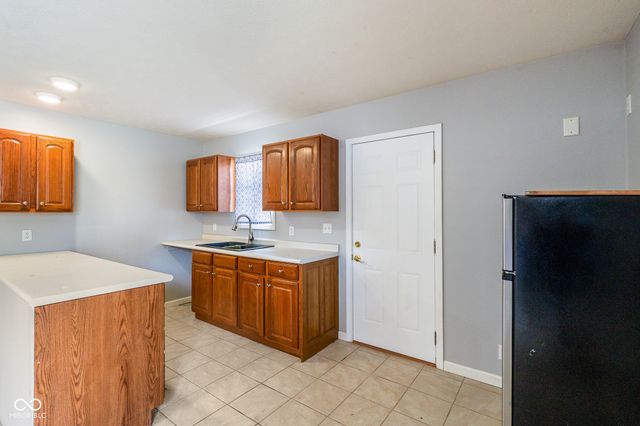624 N Pine Street, Seymour, IN 47274