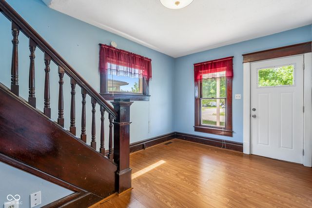 624 N Pine Street, Seymour, IN 47274