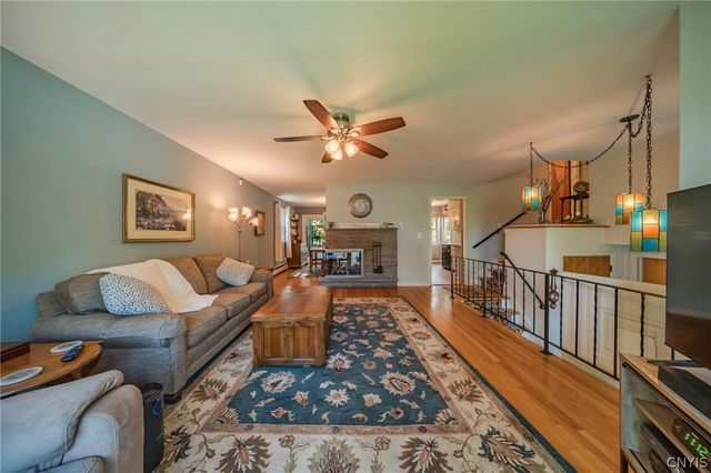 4948 Elgin Circle, Onondaga, NY 13215