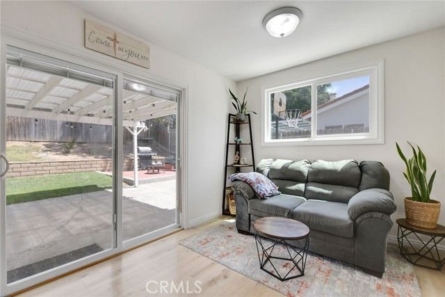 2673 Mercedes, Highland, CA 92346