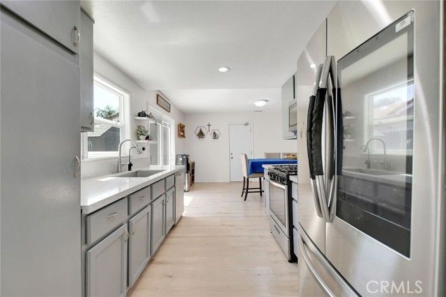 2673 Mercedes, Highland, CA 92346